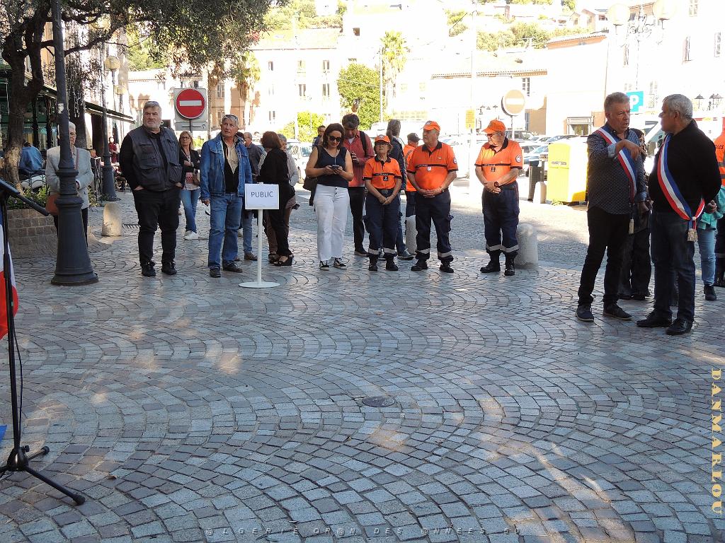 2025 09 25 OULLIOULES HOMMAGE NATIONAL AUX HARKIS (6).jpg